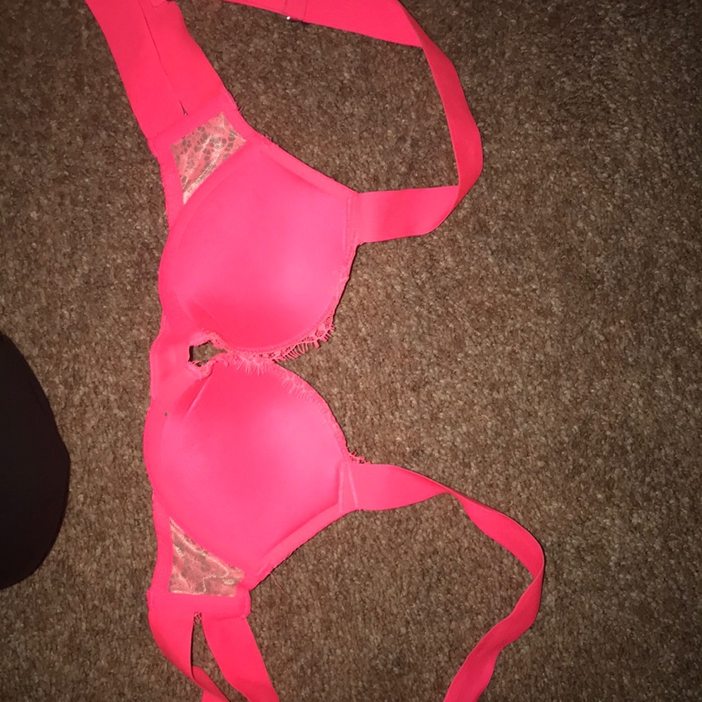 Bra - Picture 2 of 3